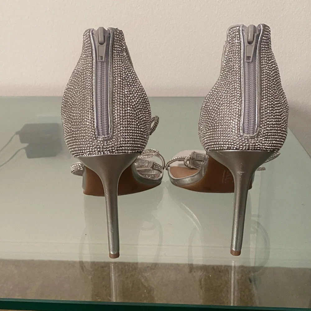 INC International Concepts Silver Rhinestone Bow T-Strap Heels - Picture 3 of 4